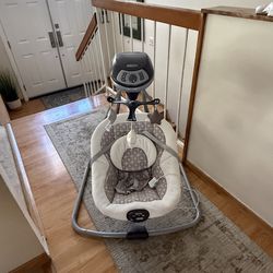 Graco baby swing