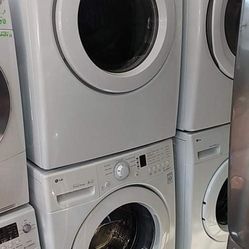 LG Washer And Electric Dryer Set For $680