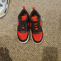 Jordan 1 with strap and laces. Size 1Y asking 30$ retail 100$