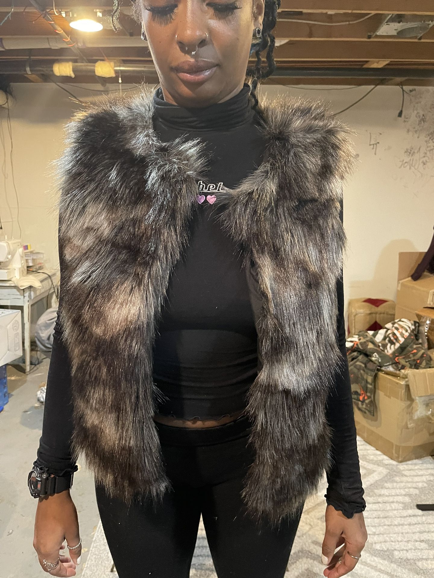 Large Size Women’s Bb Dakota Faux Fur Vest