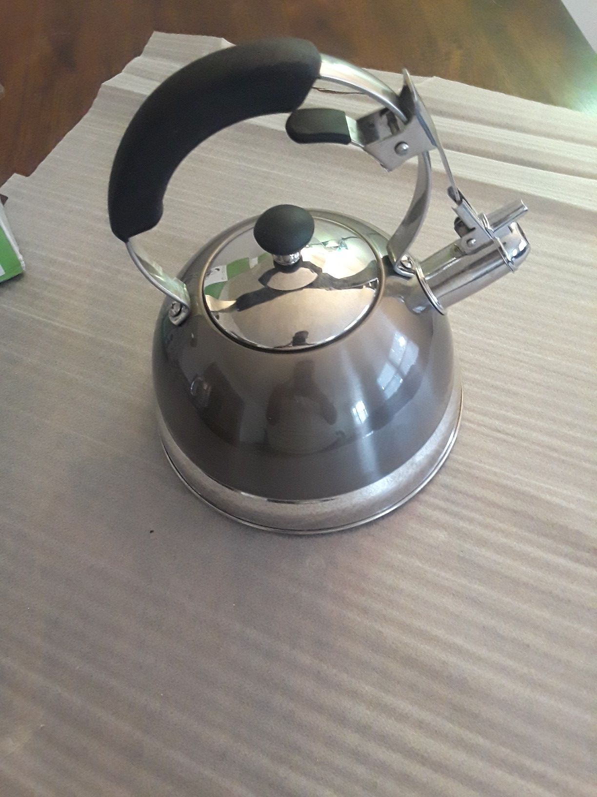 Quick Heat Whistling Kettle (2.5L)