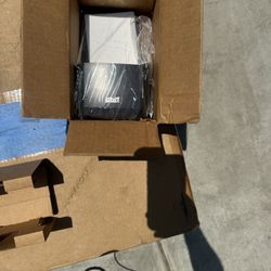 Brand New - Purell® 7734-01 ES8 1200 mL Graphite Automatic Hand Soap Dispenser & 2 