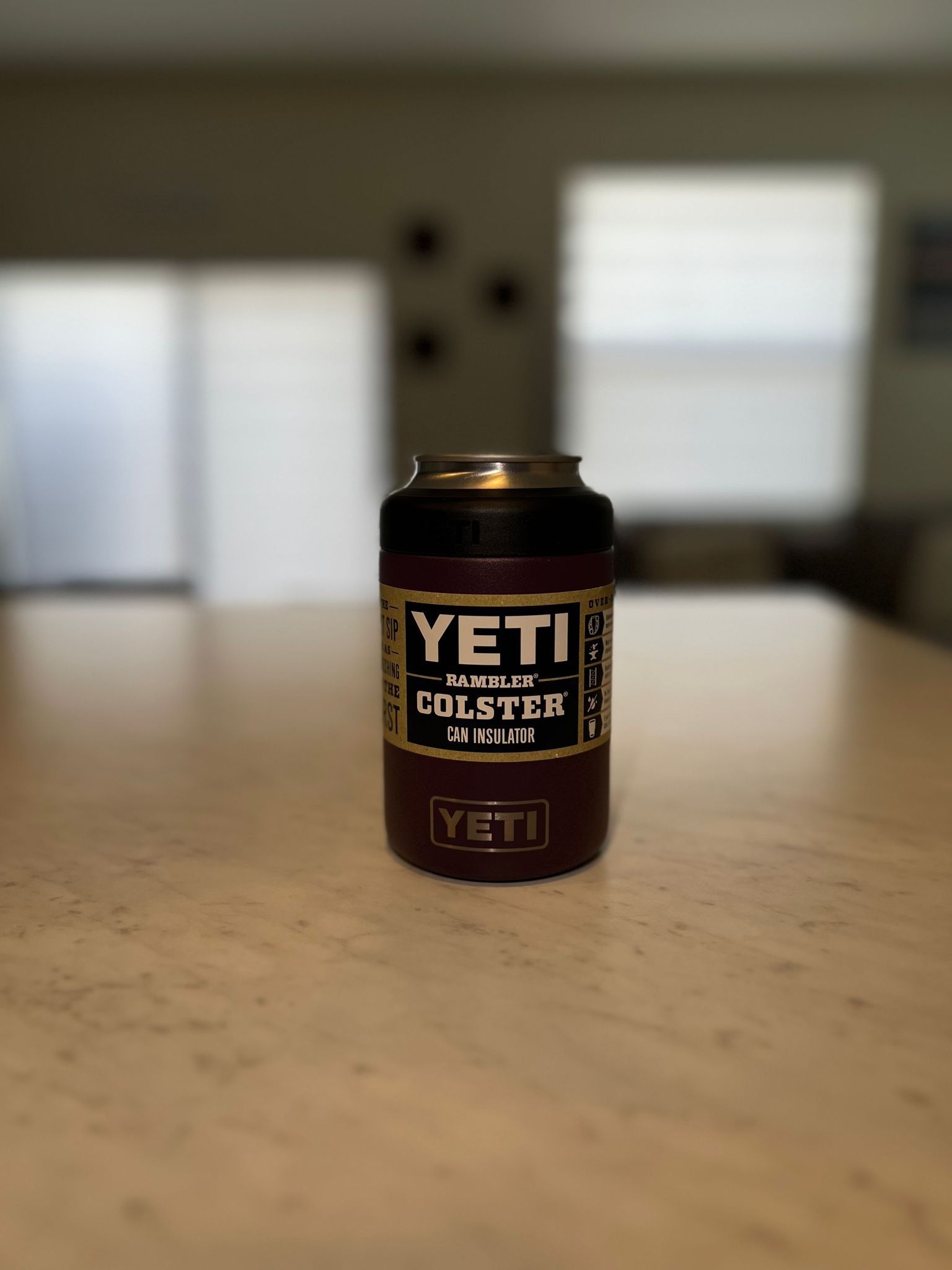 YETI RAMBLER CAN INSULATOR