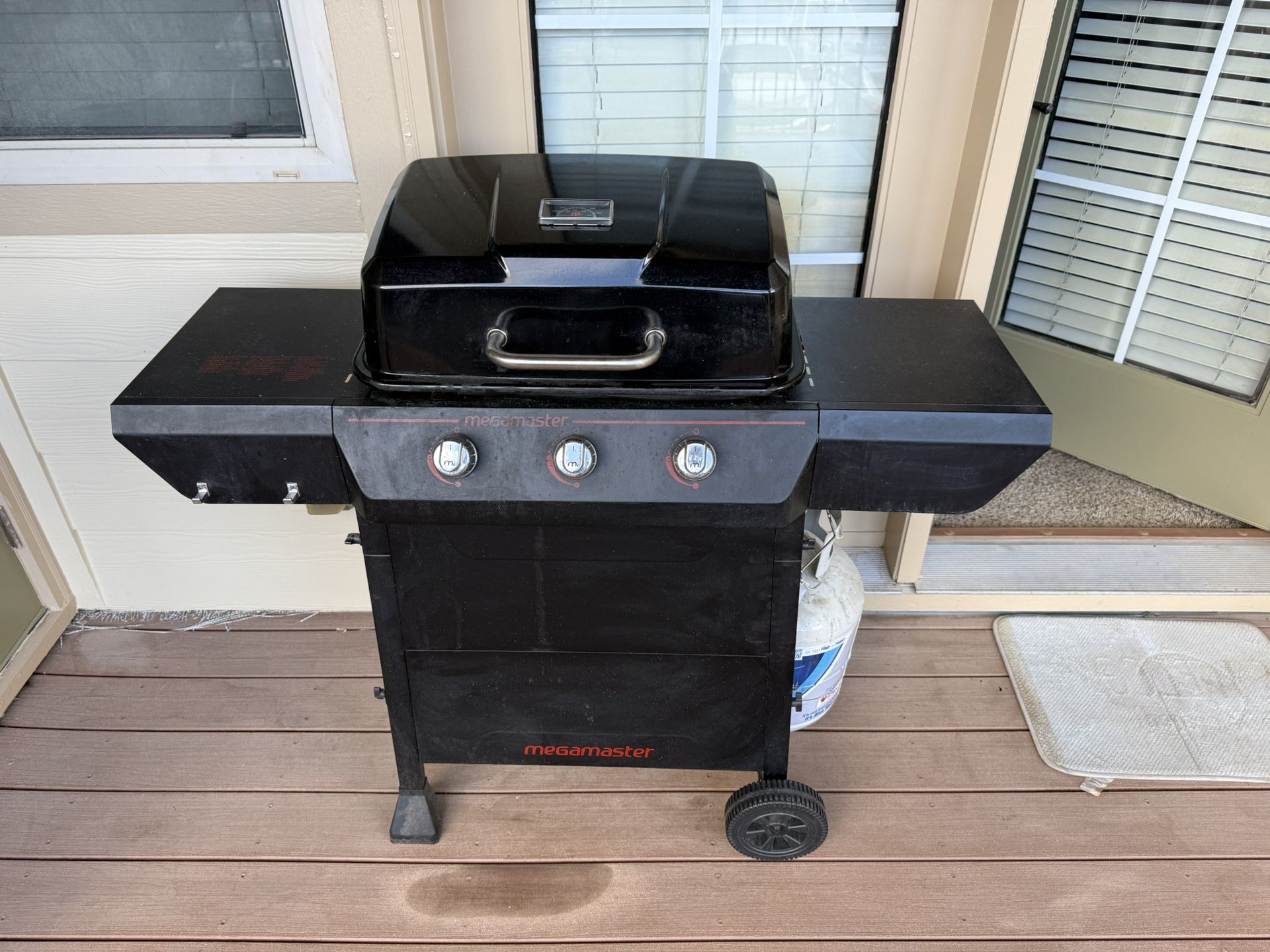 Grill - Like New
