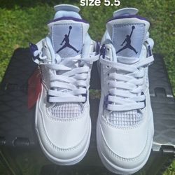 Jordan Retro 4 