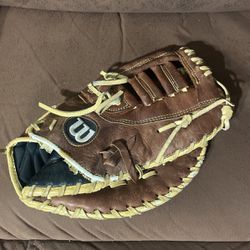 Wilson First Base Glove