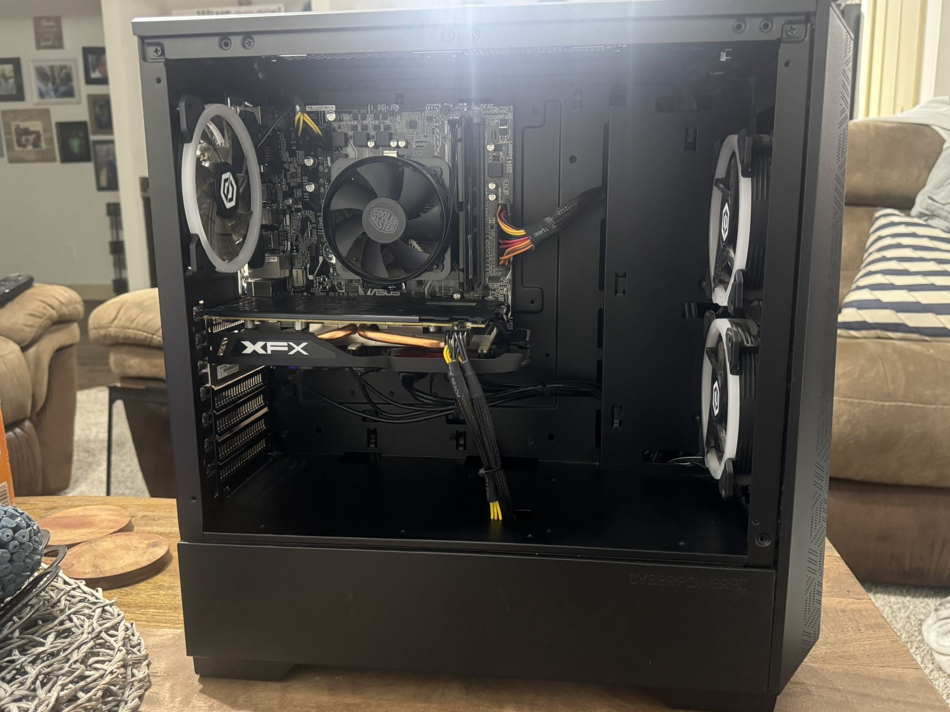 GAMING PC - TRADING FOR MACBOOK