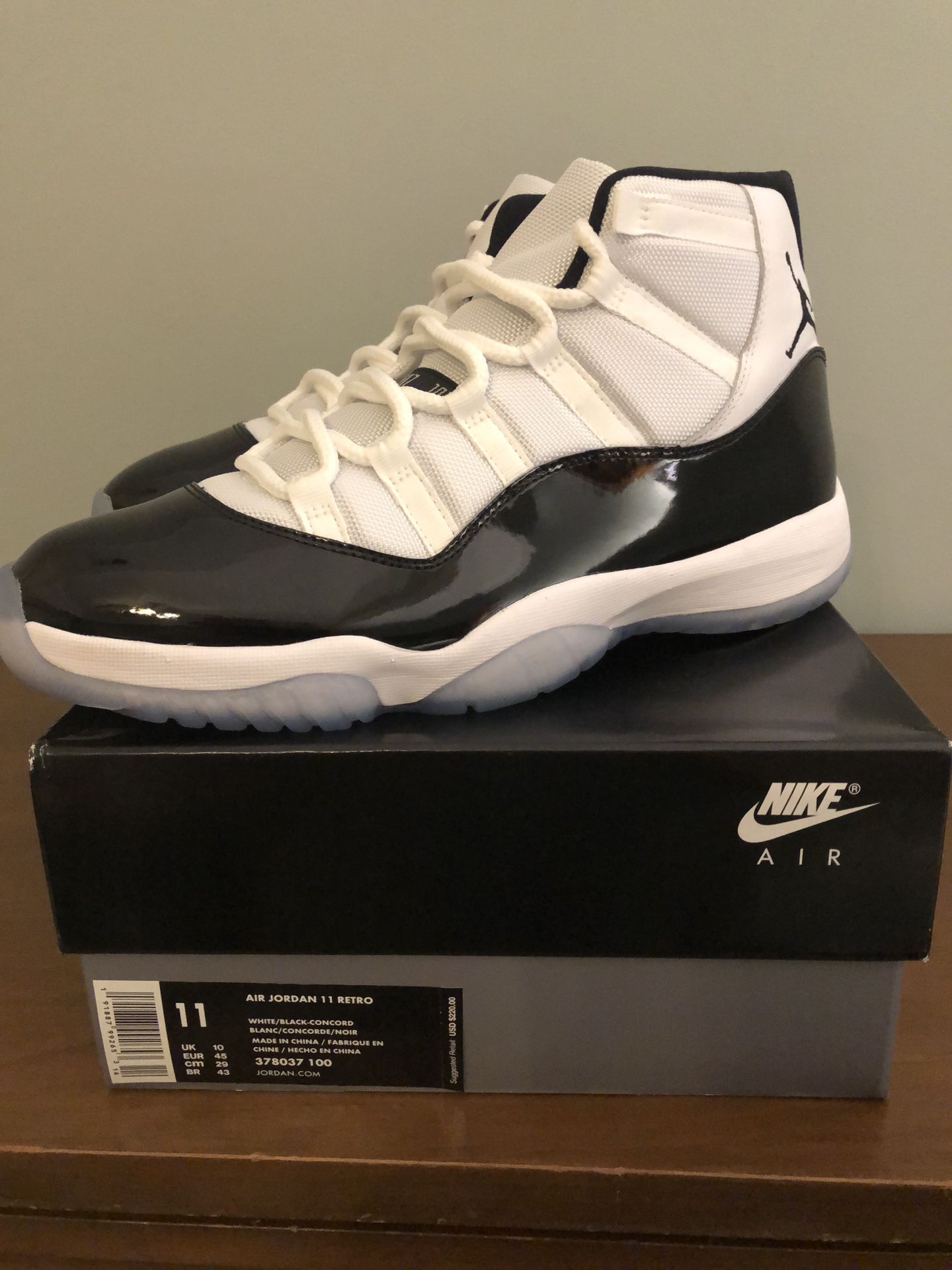 Jordan 11 retro Concord (2018)