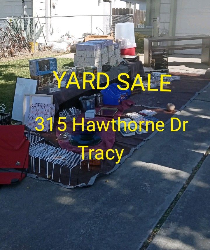 Yard Sale - 315 Hawthorne Dr, Tracy

Until about 2pm TODAY