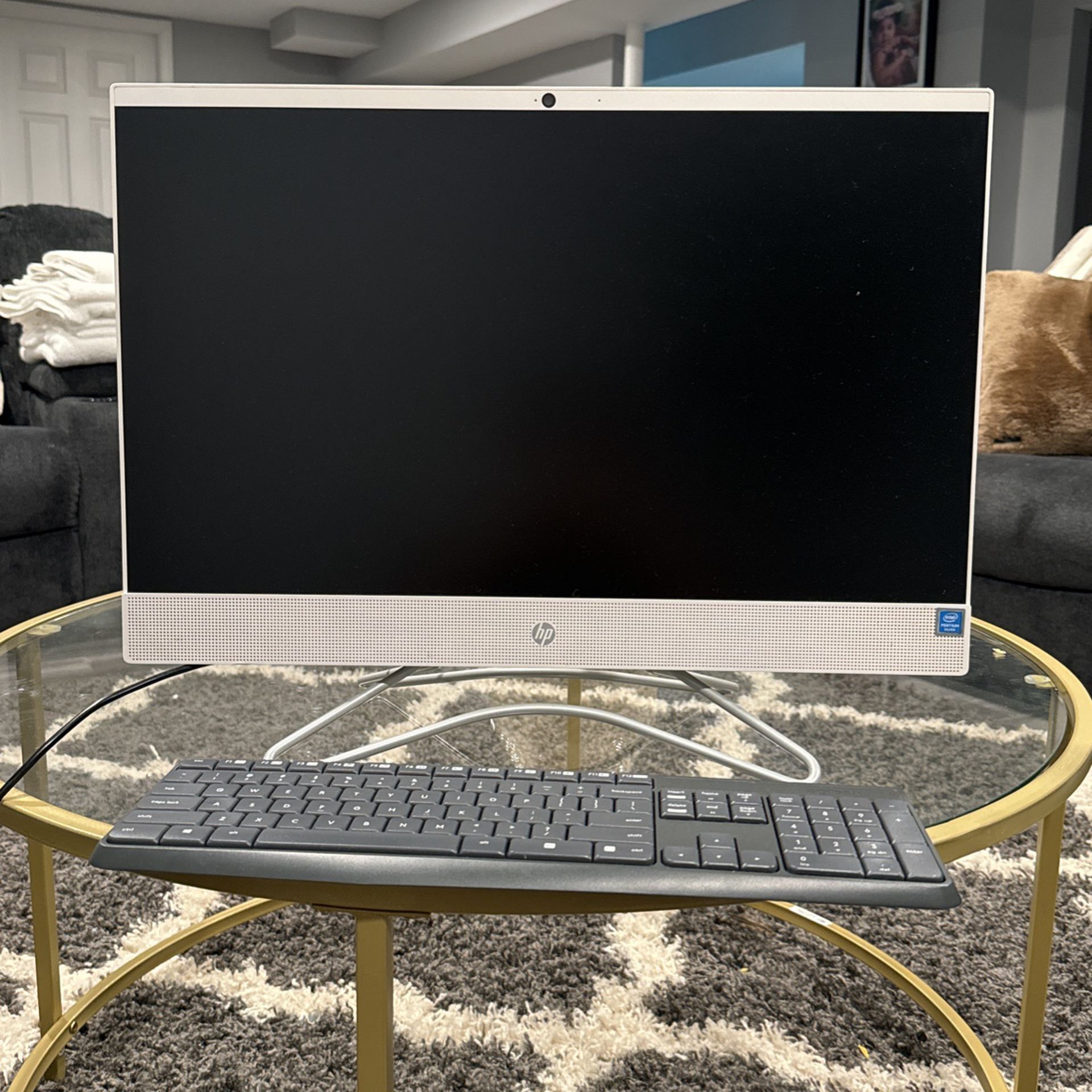 HP all in one desktop with Logitech keyboard