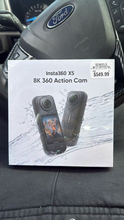Insta360 X5