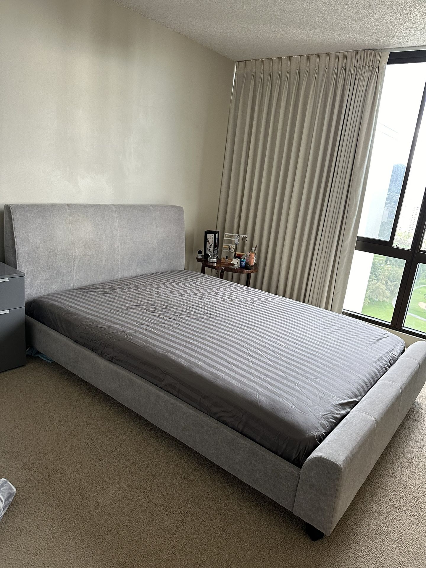 Queen headboard And Beautyrest Mattress