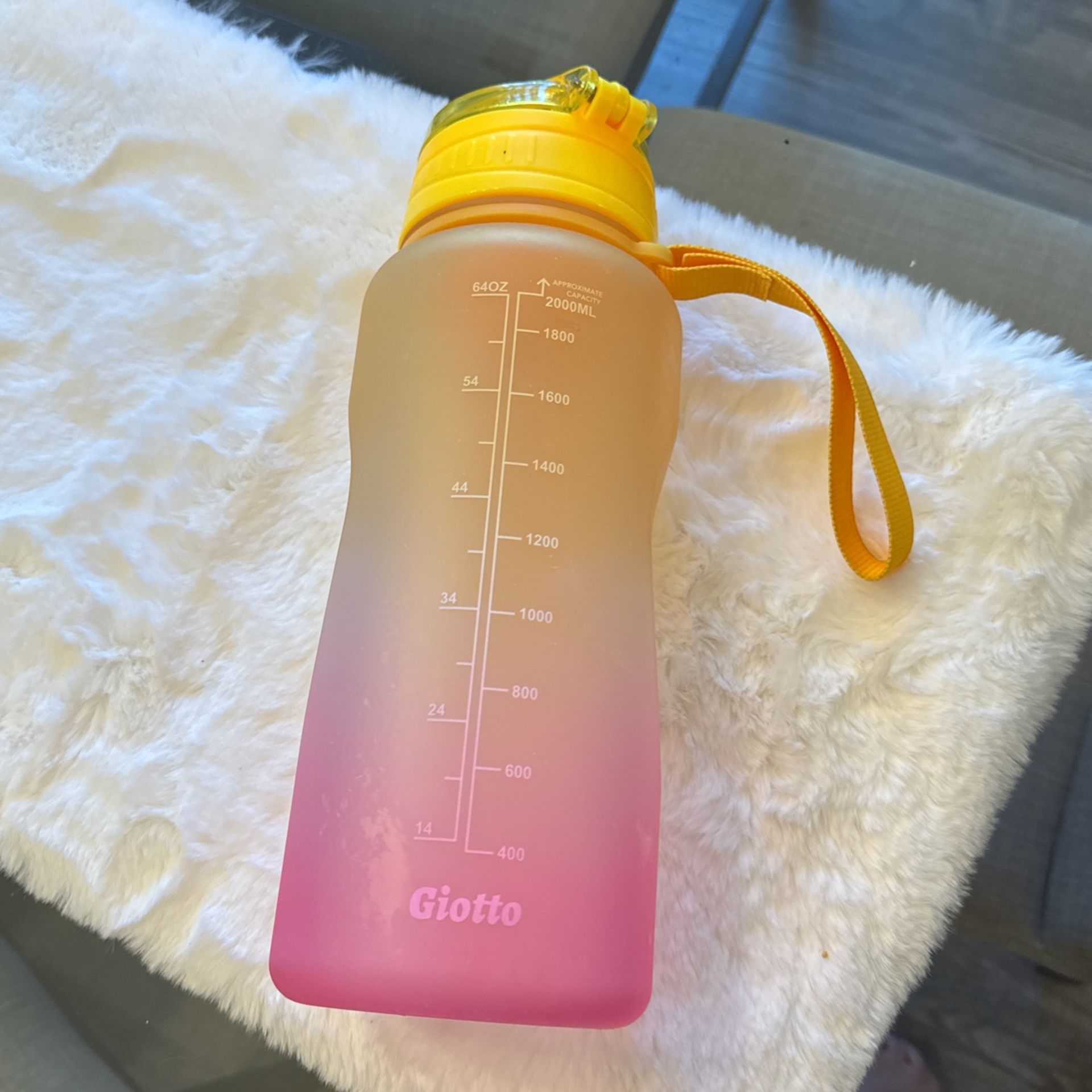 64oz Water bottle