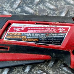 Milwaukee 2415-20 M12 3/8 Right angle drill, battery and charger