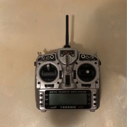 FrSky Taranis Plus