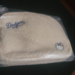 Dodgers Hello Kitty Night Fanny Pack Bag New SOLD OUT $130 Pasadena 
