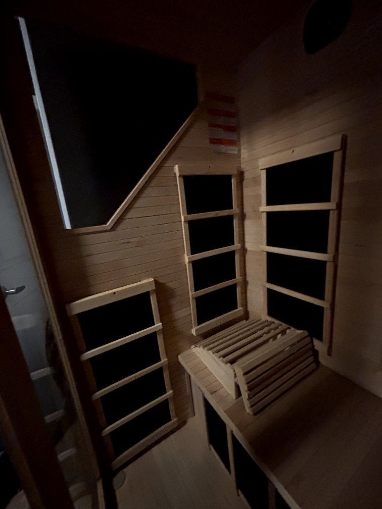 2 Person Infer Red Sauna Cedar