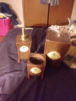 Elephant bathroom set