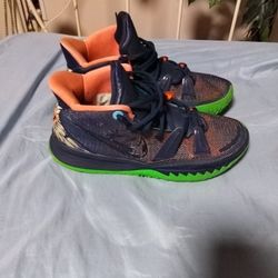 Kyrie Size 11