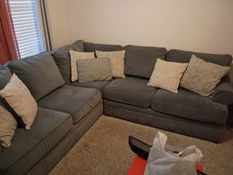 Sectional couch