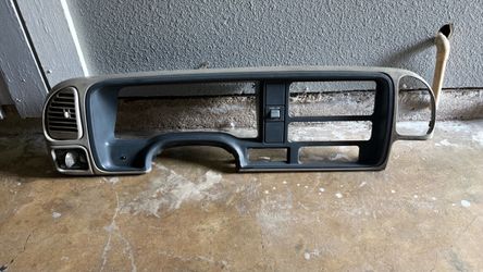 DASH CHEVY OBS 95 to98