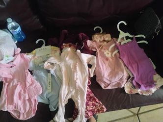 Baby girl bundle of new born clothes  0-3