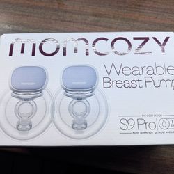Wearable Breast Pumps