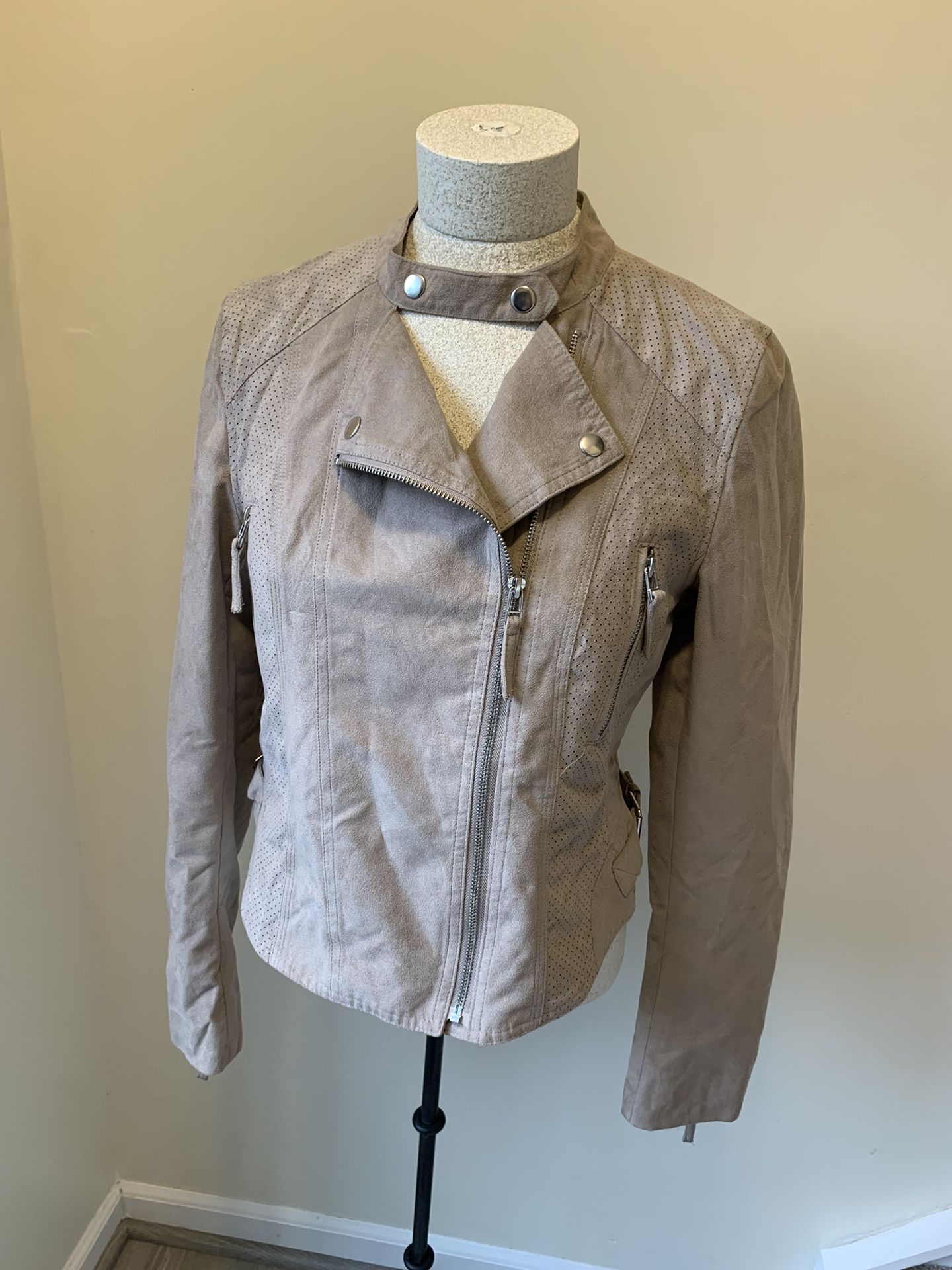 American Rag Beige Suede Coat Women’s Size Large