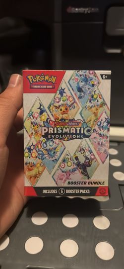 Prismatic evolution booster bundle