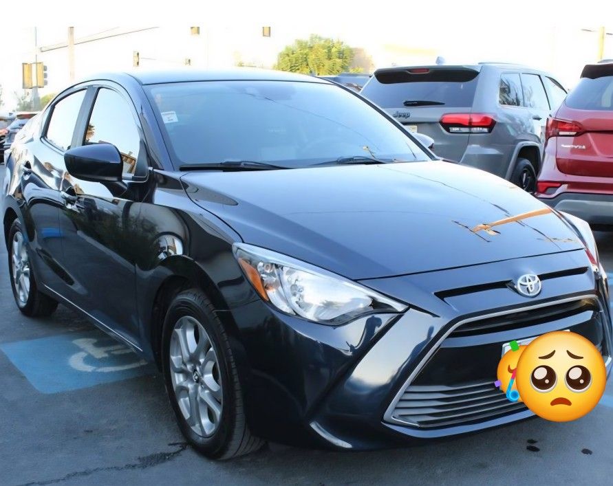 2017 Toyota Yaris iA