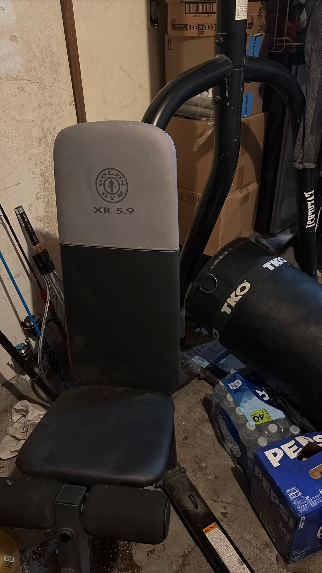 Gold Gym Weight Bench