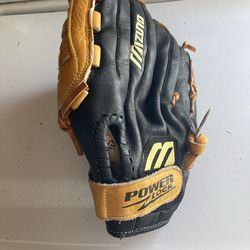 Mizuno Franchise Max Flex RH 1st Base Glove