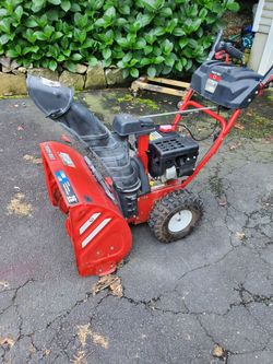 Troy Bilt 2620 Snowblower