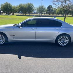 2012 BMW 750Li