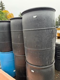 55 Gallon Barrels w/Lid