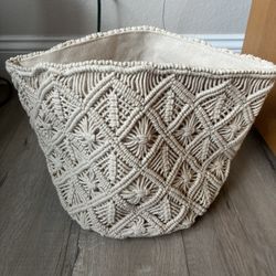 Macrame Basket 