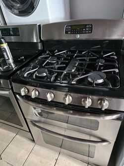 Ge  Gas Stove 5 Burner 30 Inches Double Oven 
