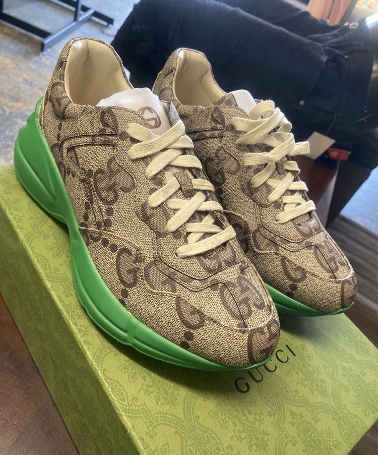 Gucci Sneakers