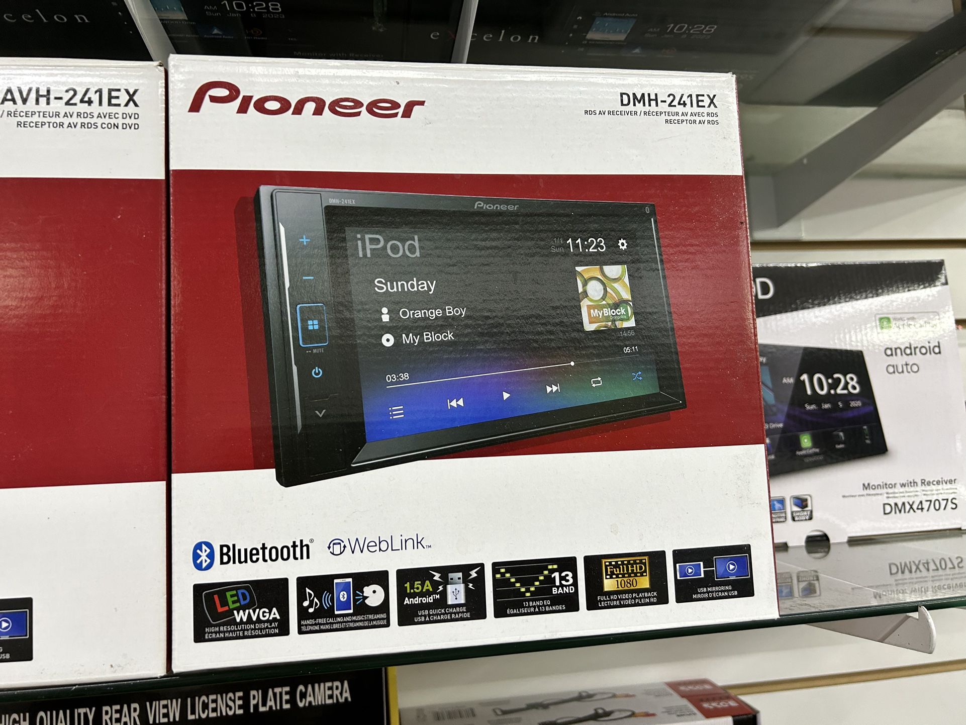 Pioneer Bluetooth Touchscreen Double Din Stereo System