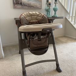 Baby dining booster seat