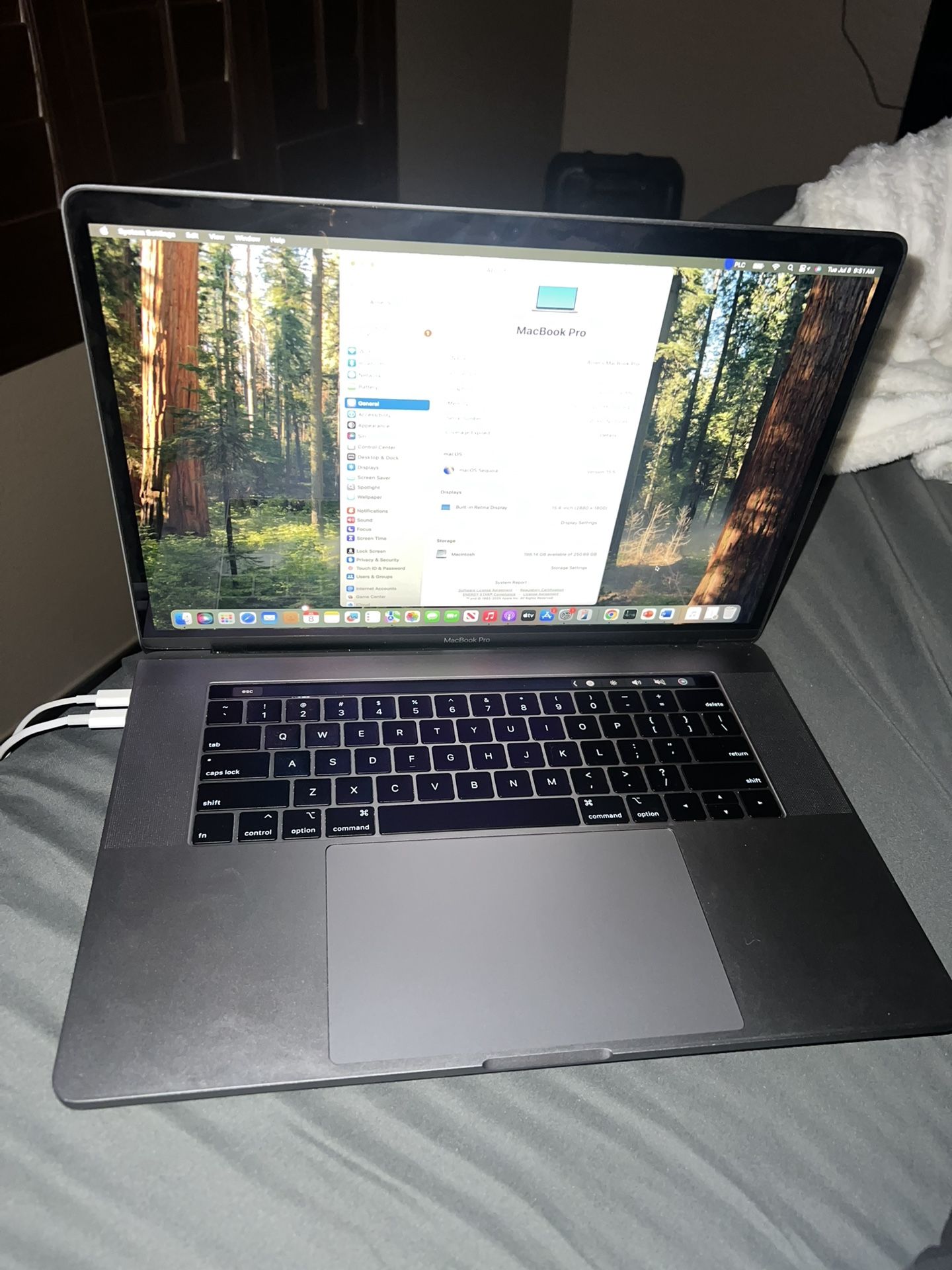 2018 MacBook Pro 15” – i7 / 16GB / 250GB – Priced to Sell