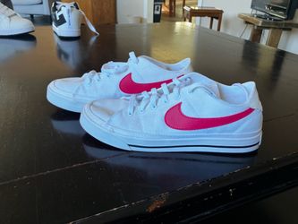 Women’s Niki Casual Shoe