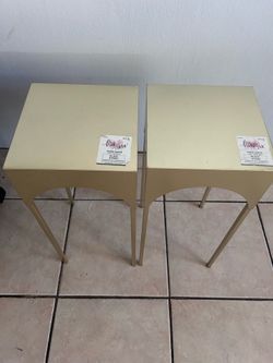 Tables - Metal stand -