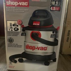 Shop Vac, Wet/Dry ☆ BRAND NEW☆w Accessories