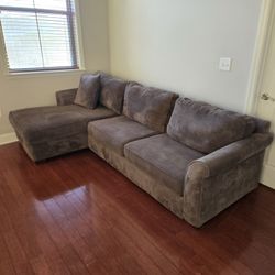 L Sectional with Sleeper, For Sale!