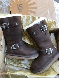 UGG Kensington kids 10k NEW
