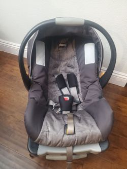 Chicco Infant Car Seat