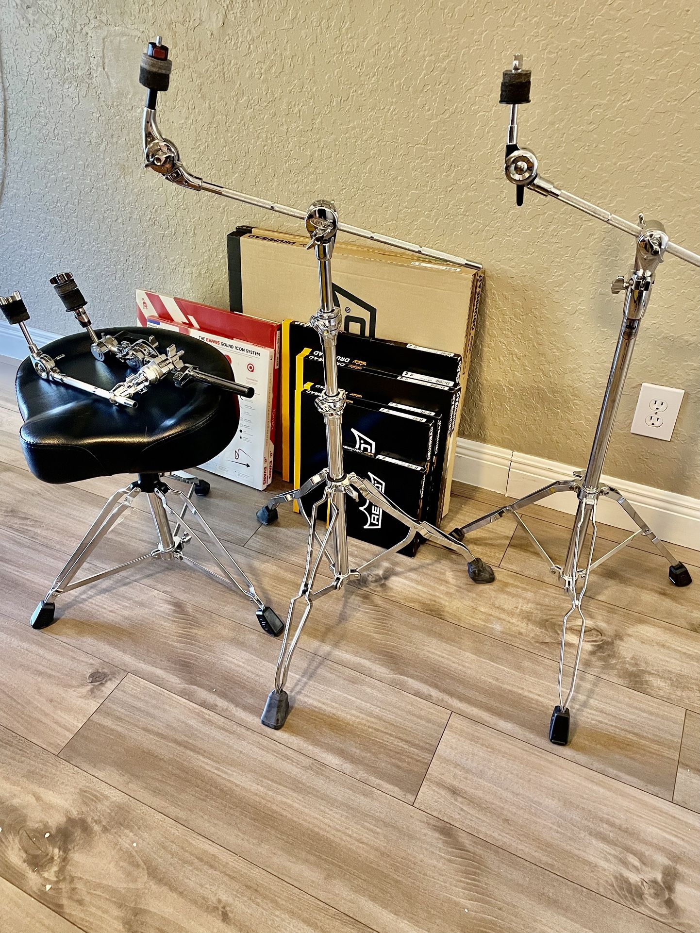 DRUMS CYMBALS STANDS THRONE for Sale in Miami Beach, FL OfferUp