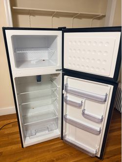 Fridge like NEW