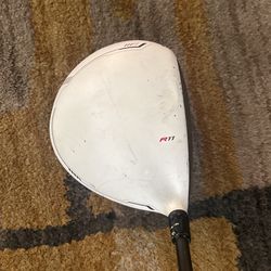 Left handed Taylor made R11 Driver